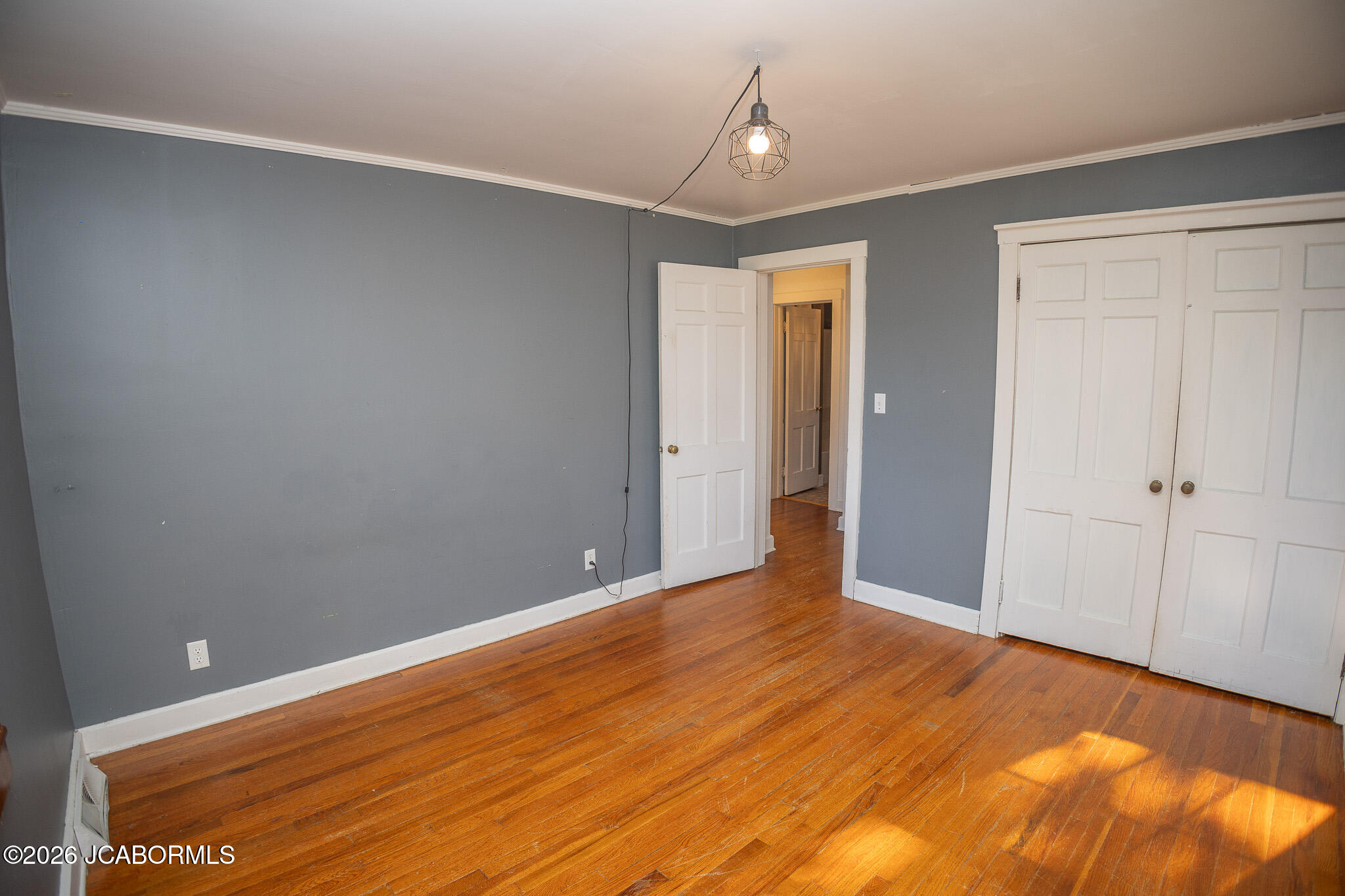 1211 E Main Street Property Photo 18