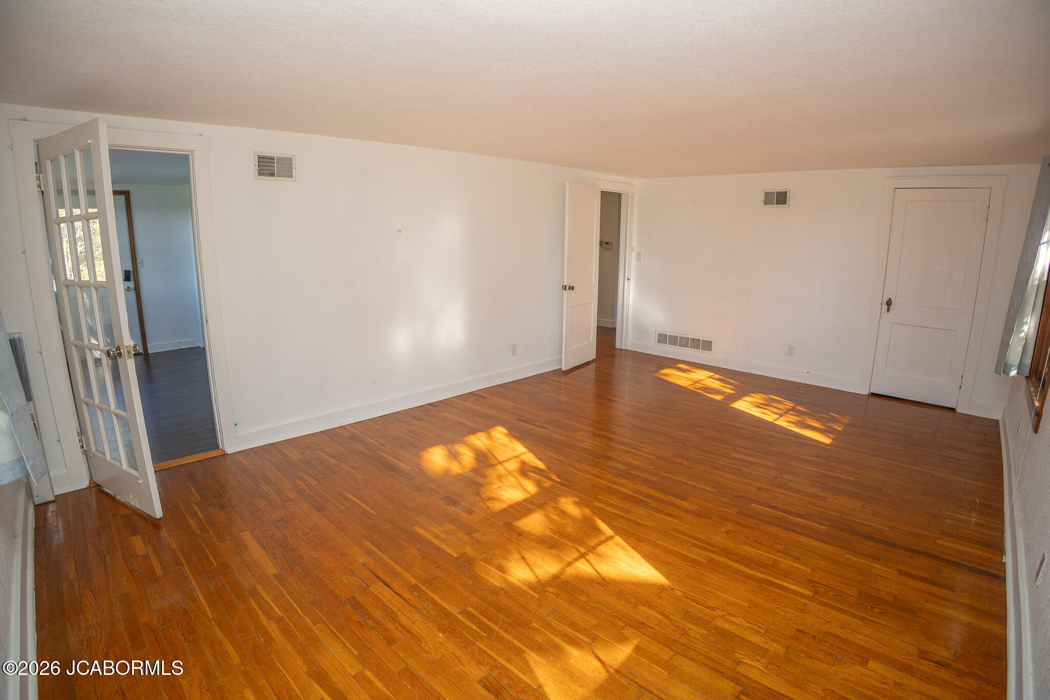 1211 E Main Street Property Photo 44