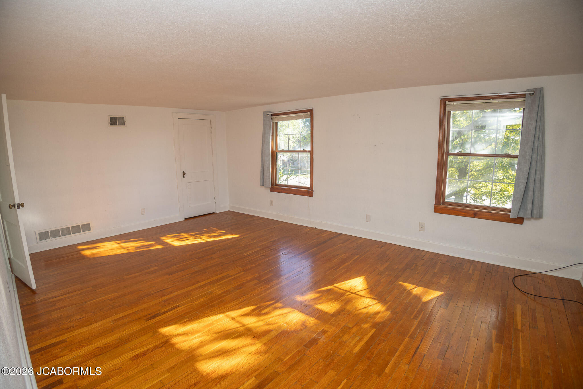 1211 E Main Street Property Photo 45