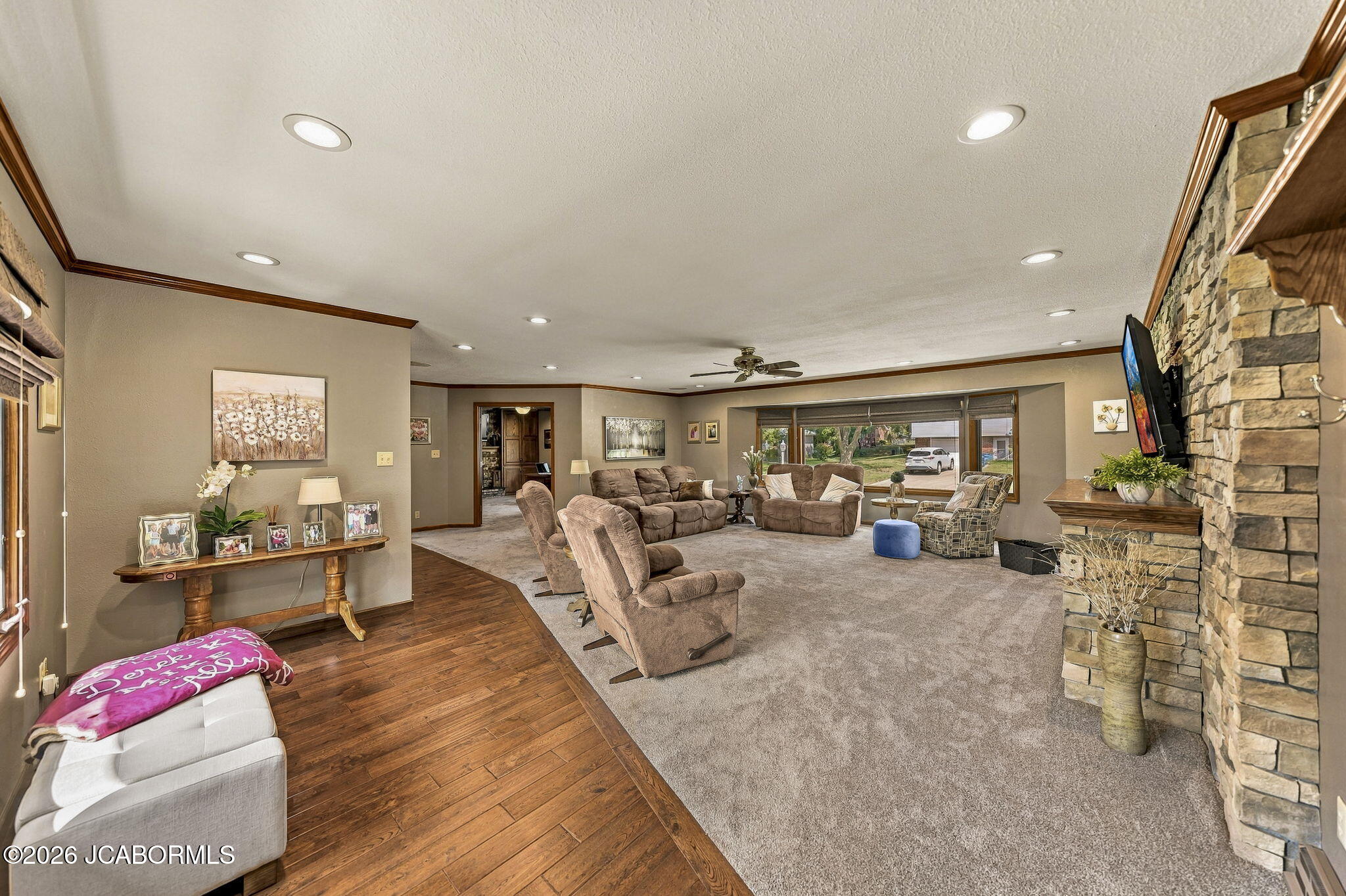 502 Lawn Drive Property Photo 7