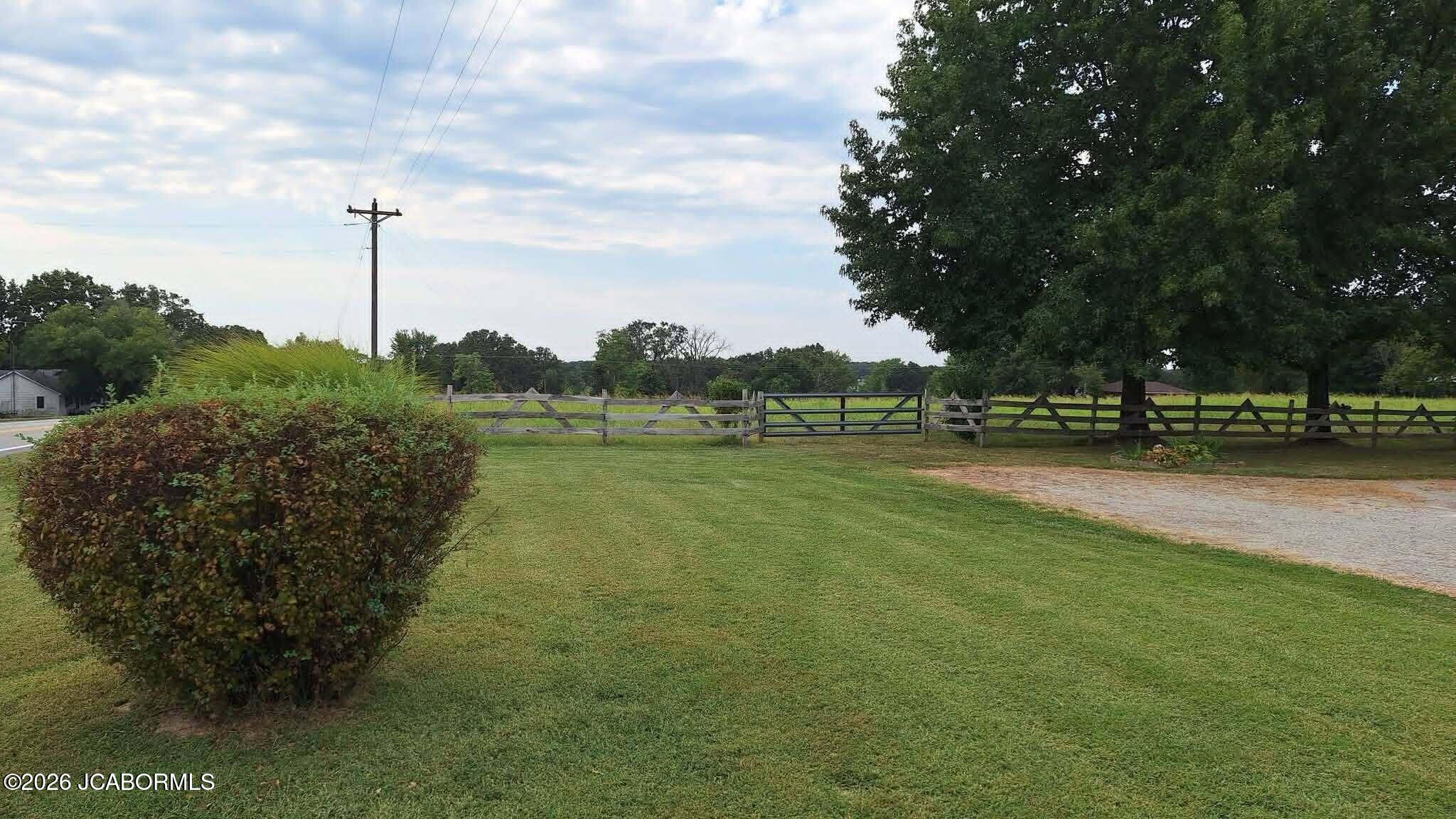 34217 U.s. 63 Property Photo 11