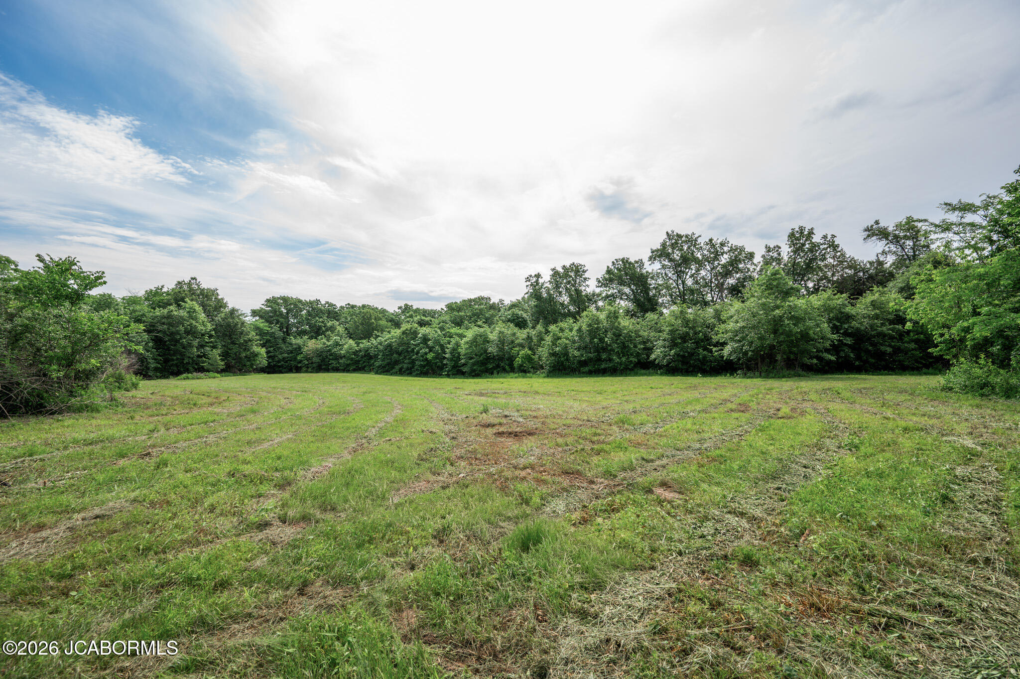 8-9 Halyon Estates Property Photo 14