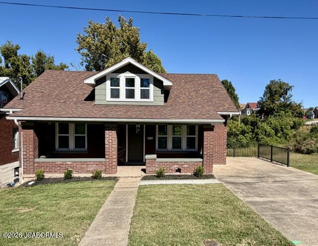 413 Hickory Street Property Photo 1