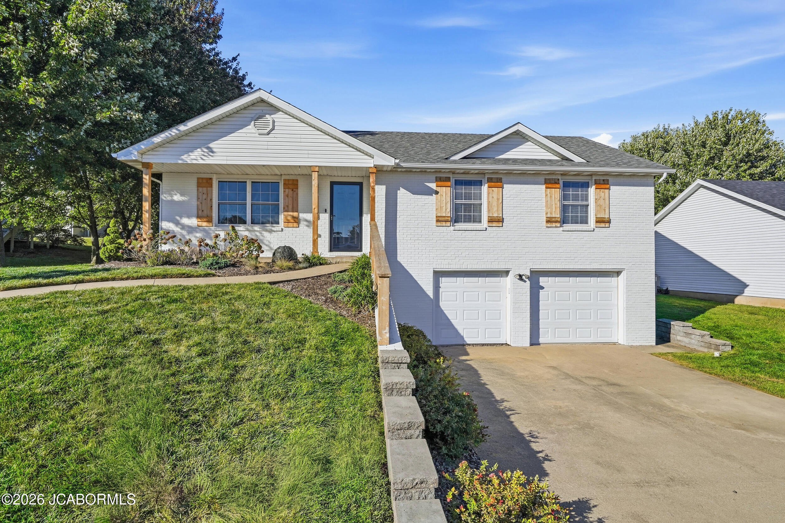 3838 LIVERPOOL DRIVE