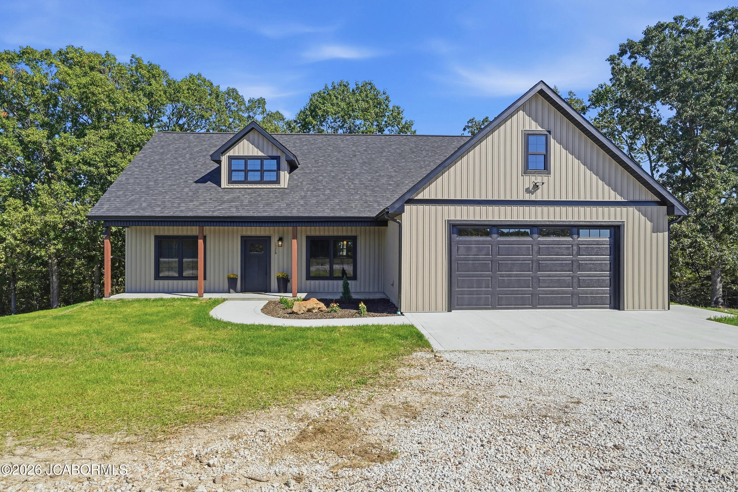 1328 Highway Cc Property Photo 1