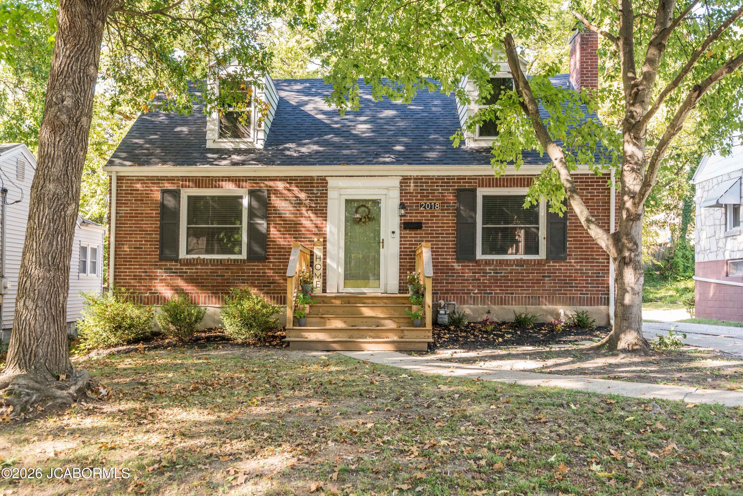 2018 Meadow Lane Property Photo 1