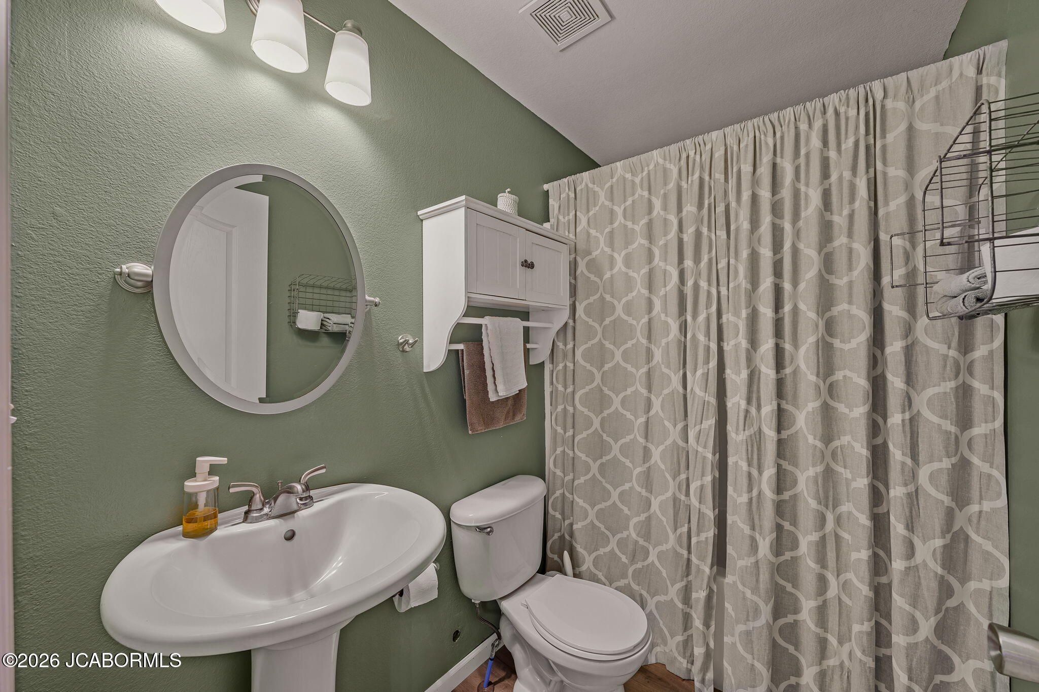 94 Watts Road Property Photo 12