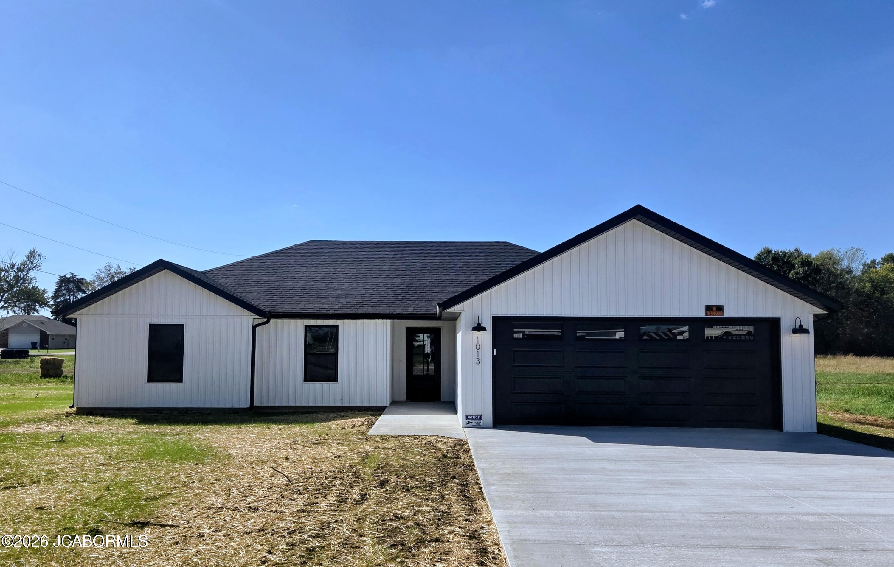 1013 Colorado Avenue Property Photo 1