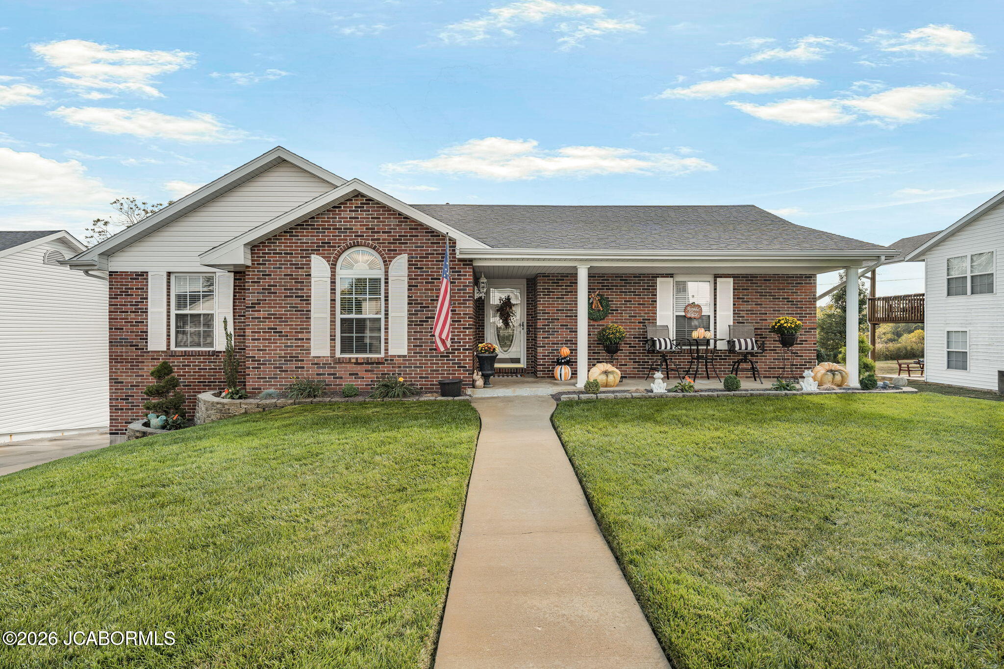 3839 Liverpool Drive Property Photo 1
