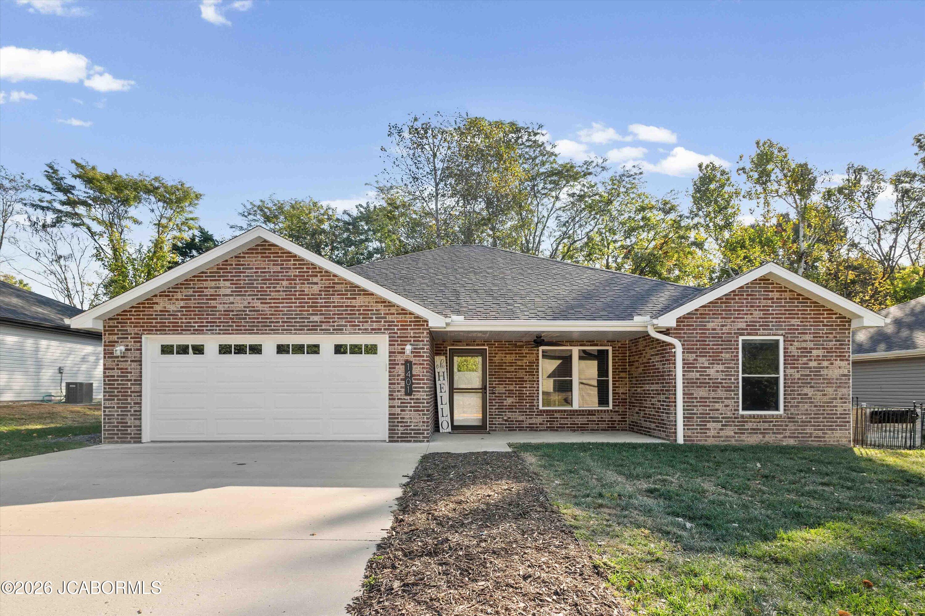 1401 Biscayne Drive Property Photo 1