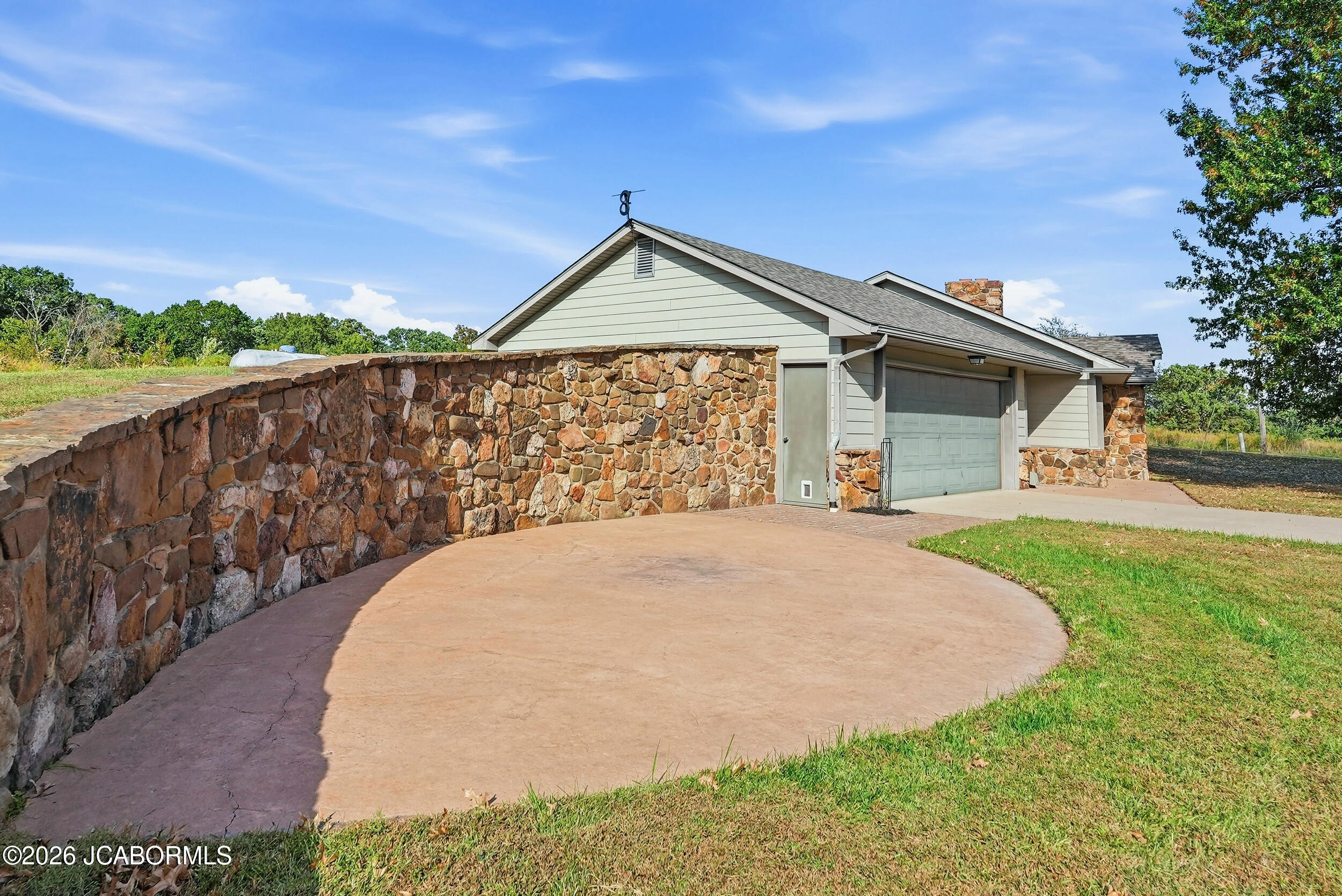 7801 E Route Y Property Photo 5