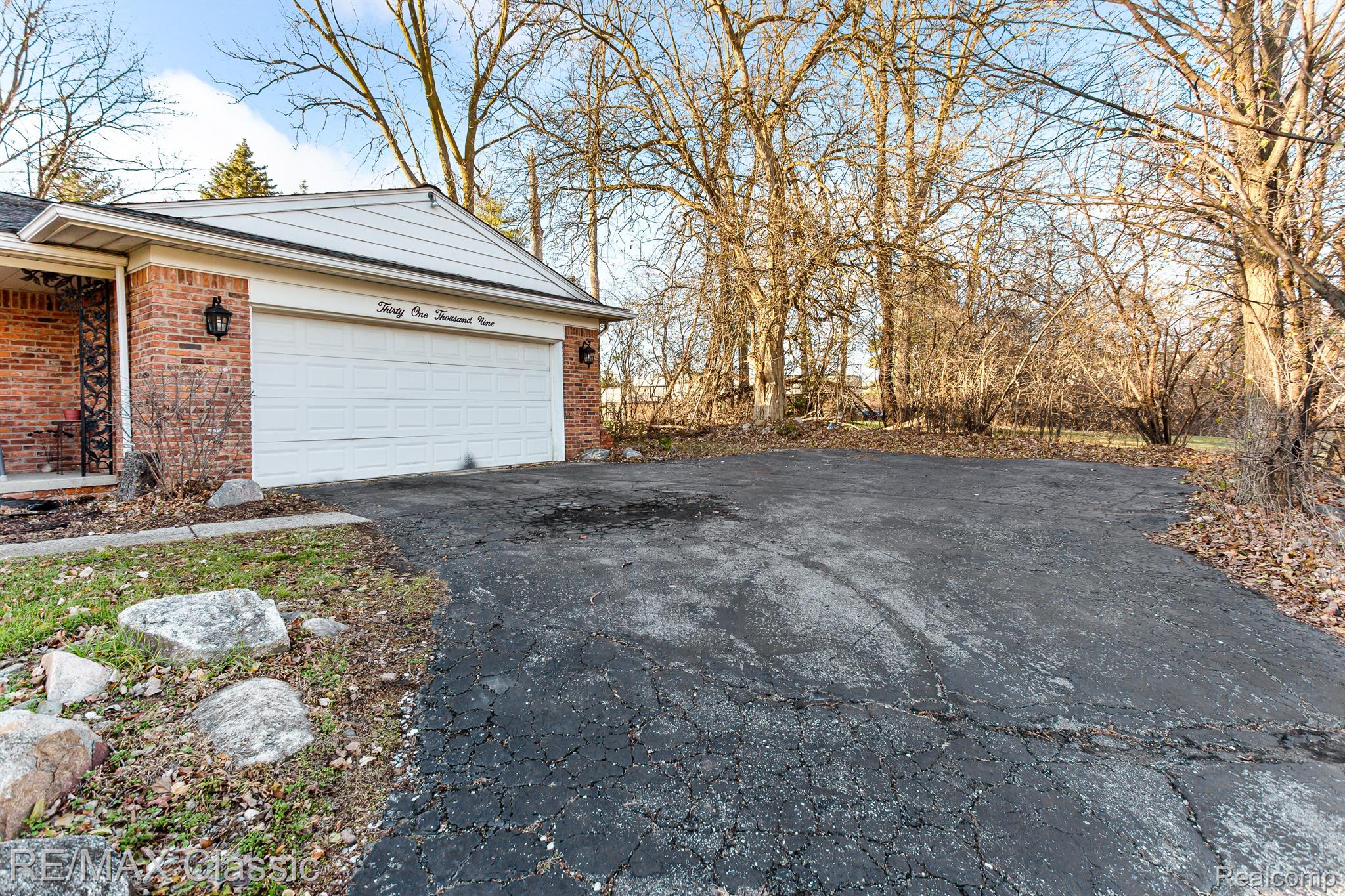 31009 Heritage Hills Dr Property Photo 1