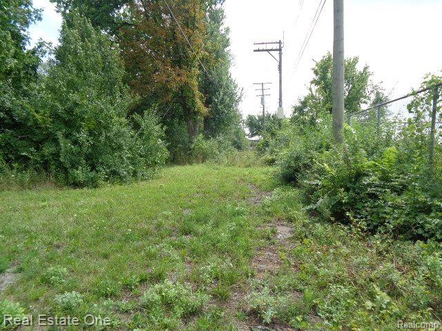 2881 17th St Property Photo 8