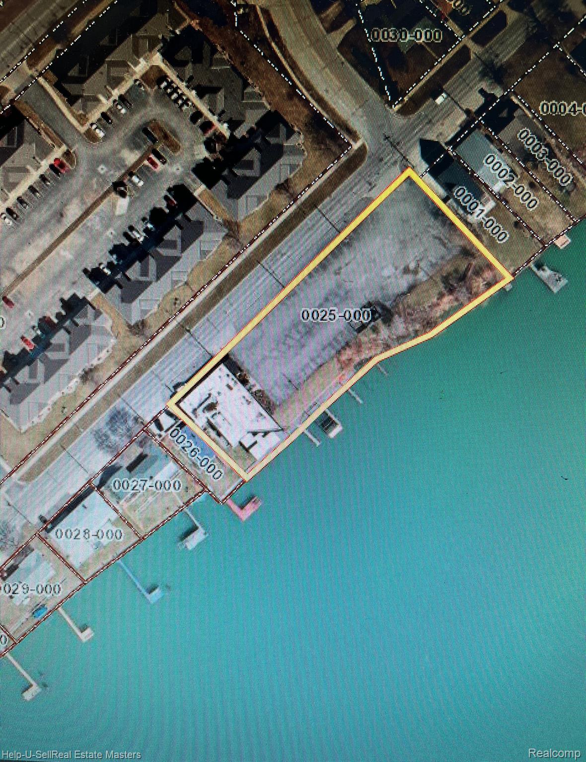 3136 Military St Property Photo 1