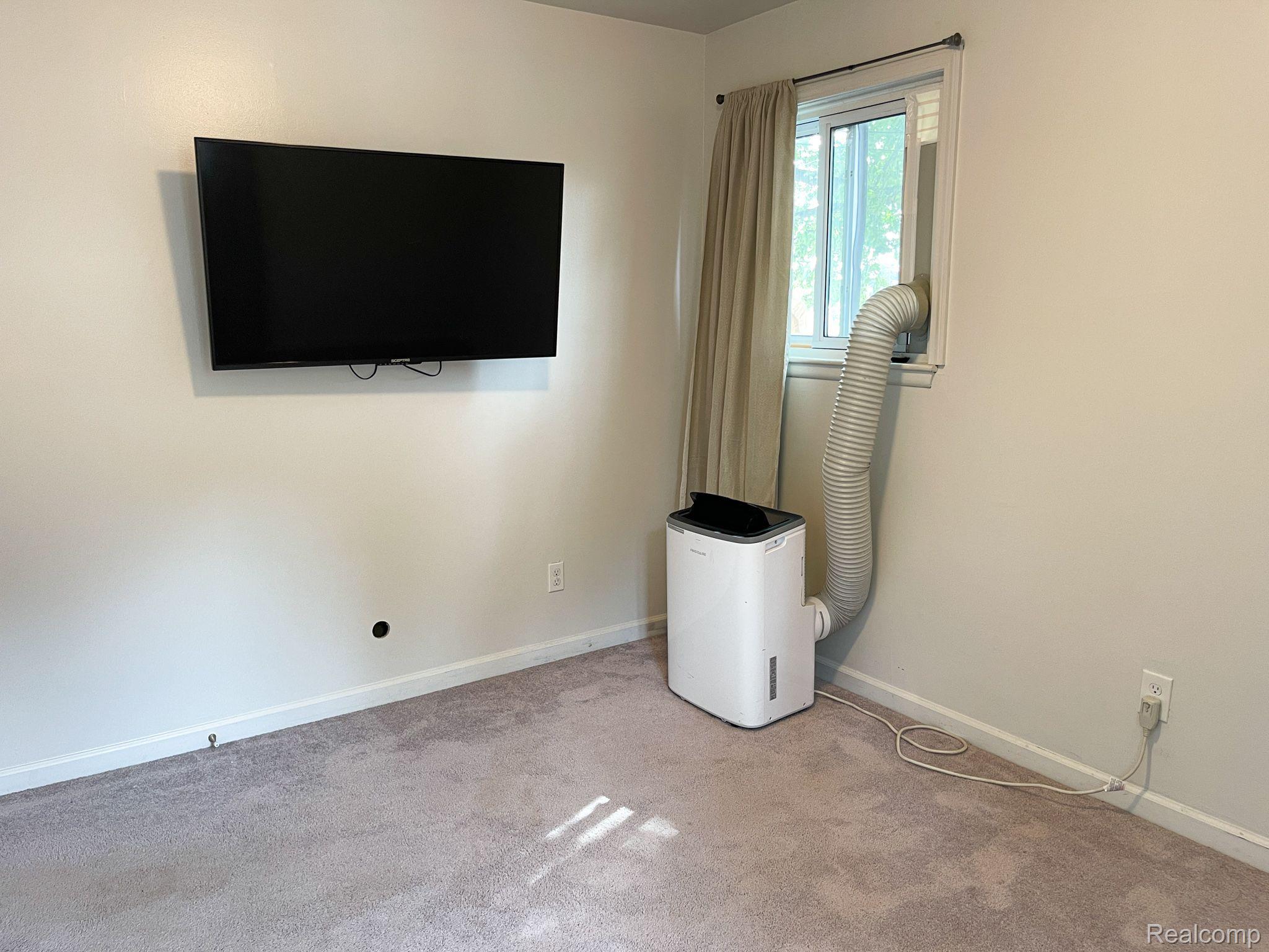 1307 Pagel Ave Property Photo 14