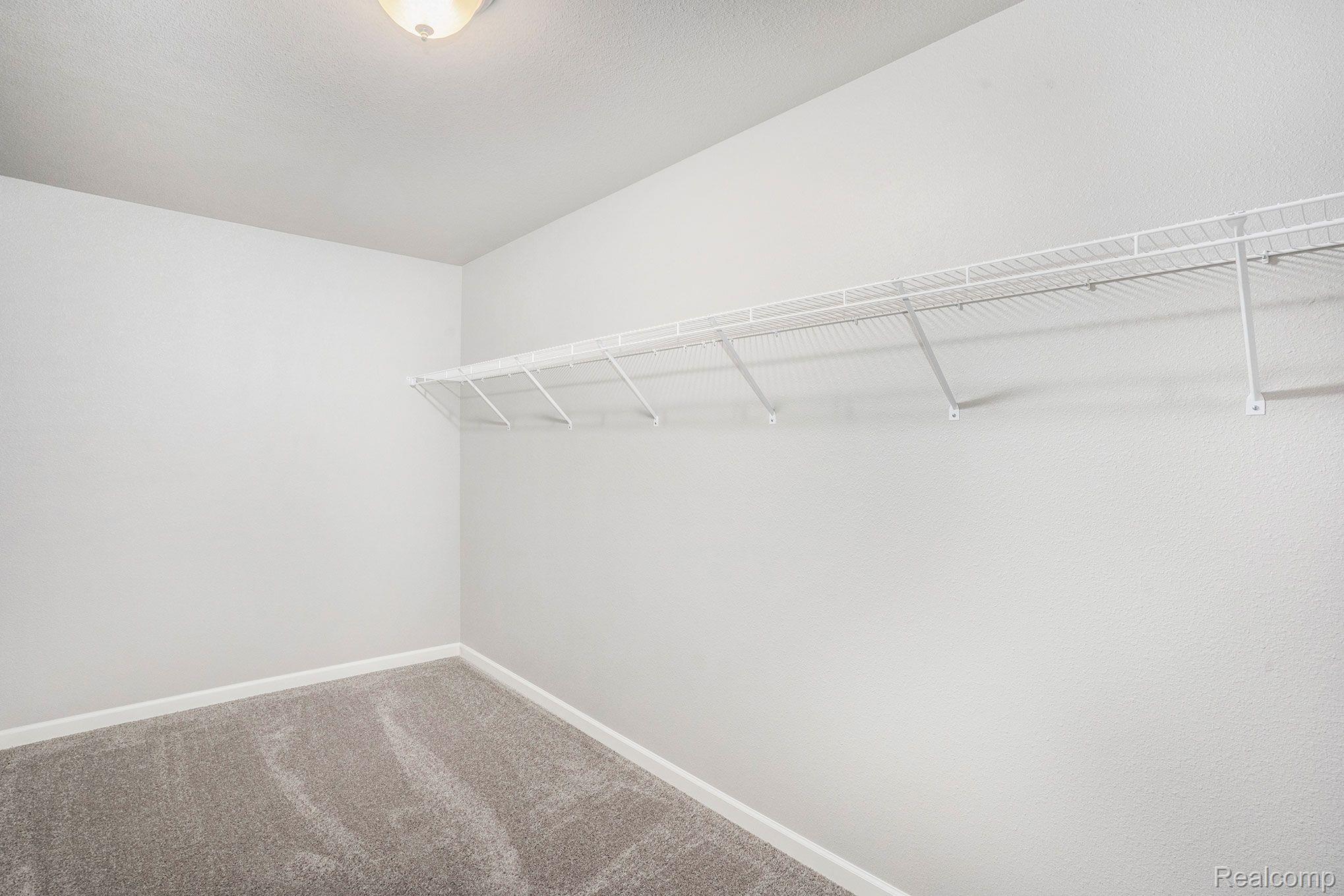 3149 Stratford Ln Property Photo 9