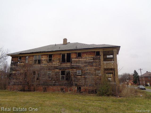3758 Rochester St Property Photo 8