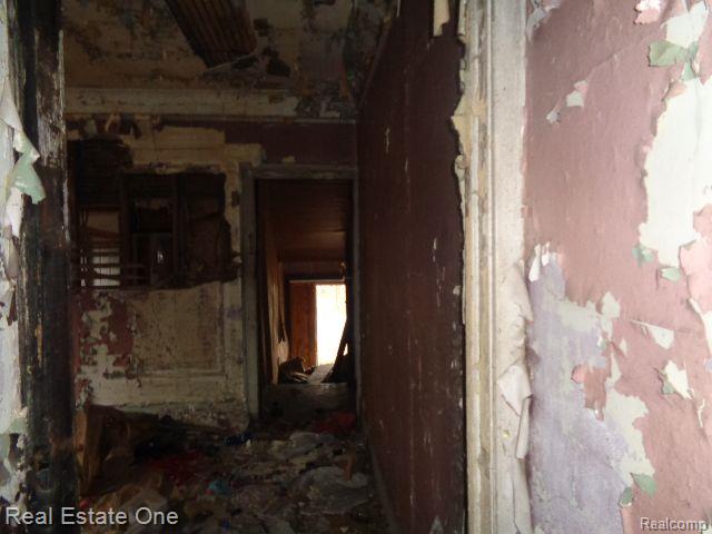 3758 Rochester St Property Photo 16