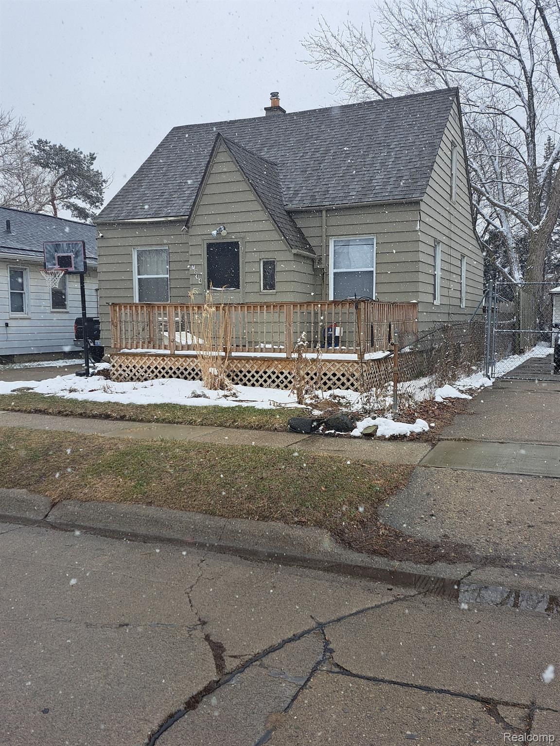 7044 Hupp Ave Property Photo 2
