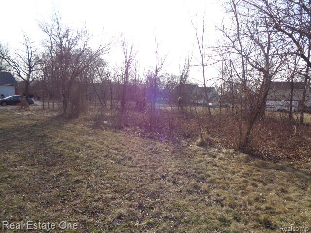 4293 16th St Property Photo 5