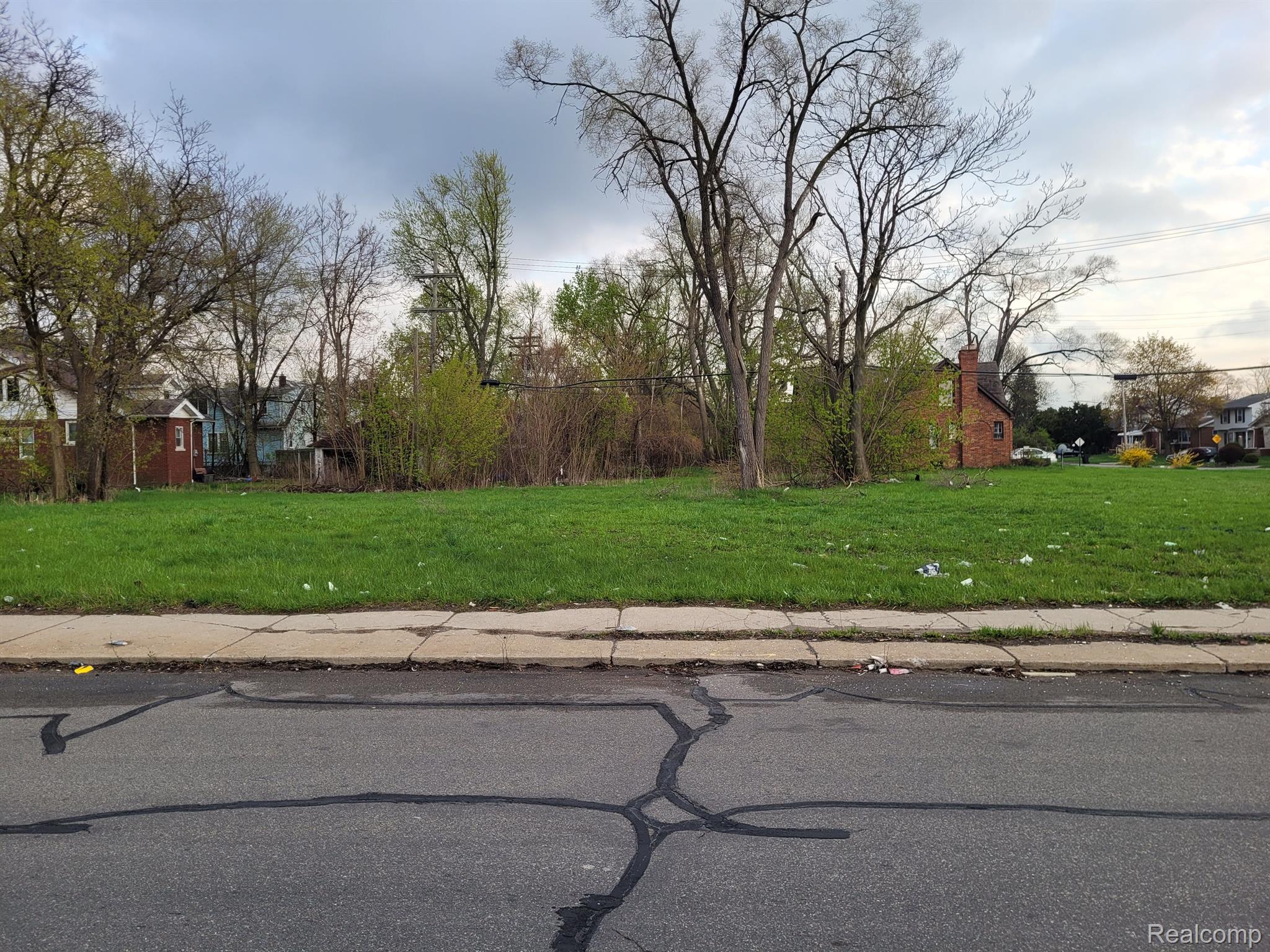 15335 Schoolcraft St Property Photo 2
