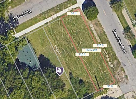 456 E Euclid St Property Photo 3