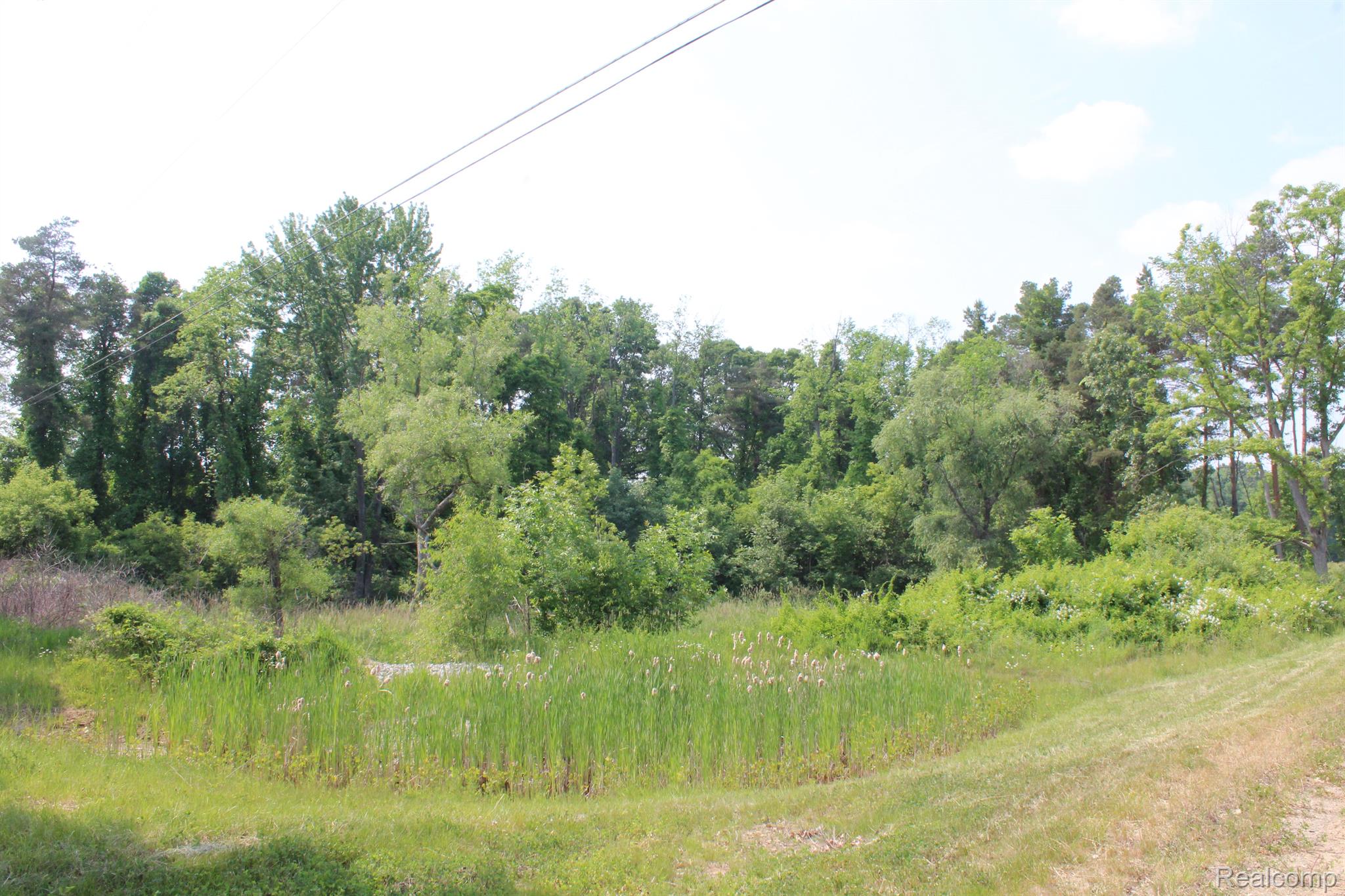 2722 Twin Oaks Dr Property Photo 5