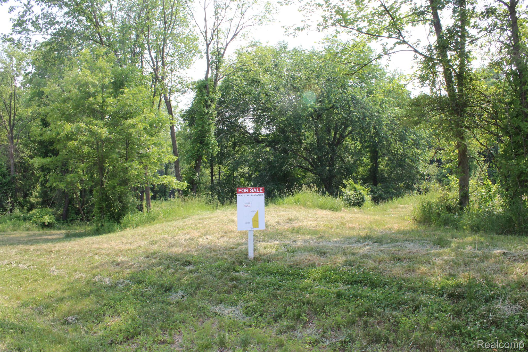 2722 Twin Oaks Dr Property Photo 6
