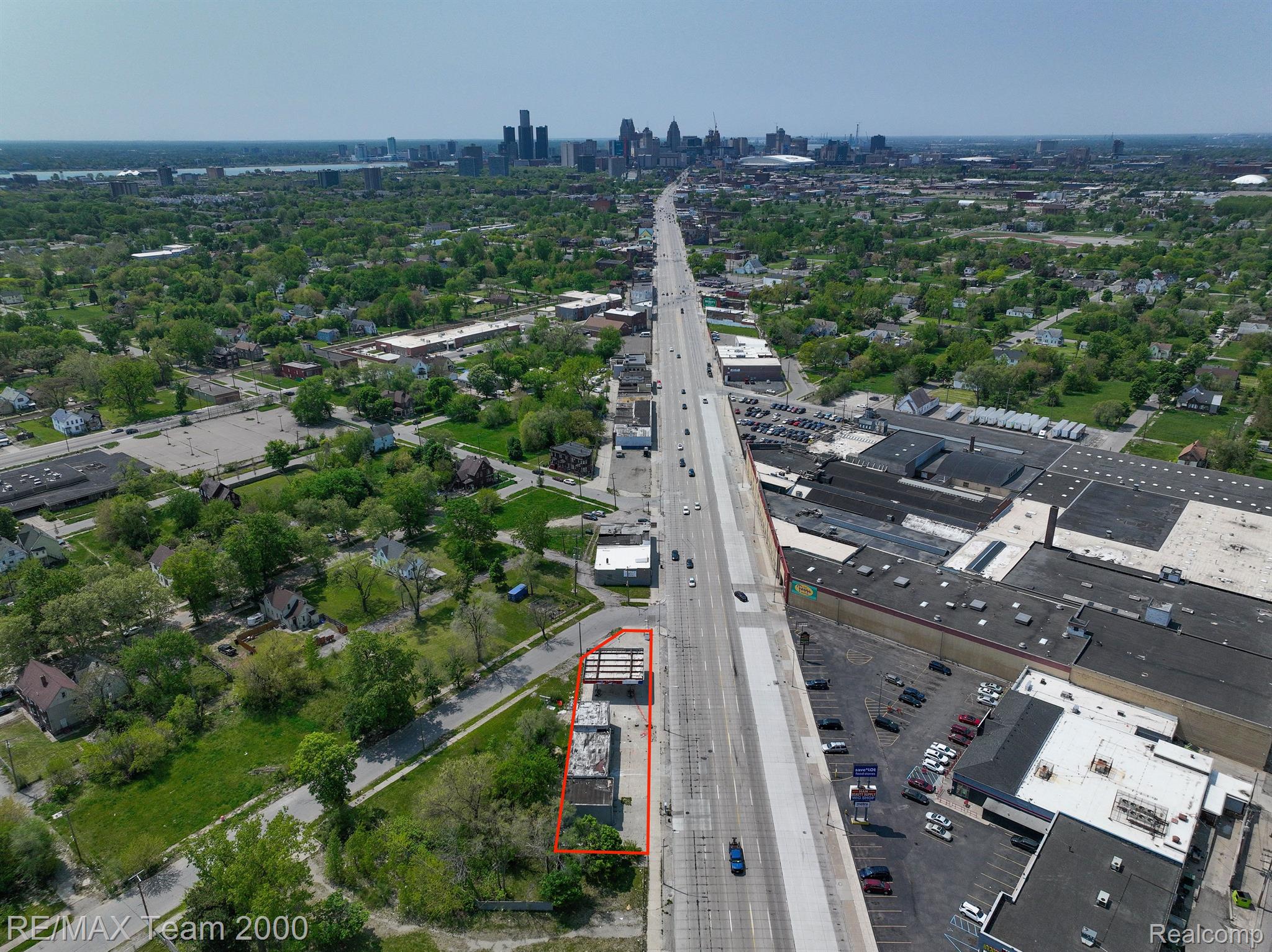 3652 Gratiot Ave Property Photo 2