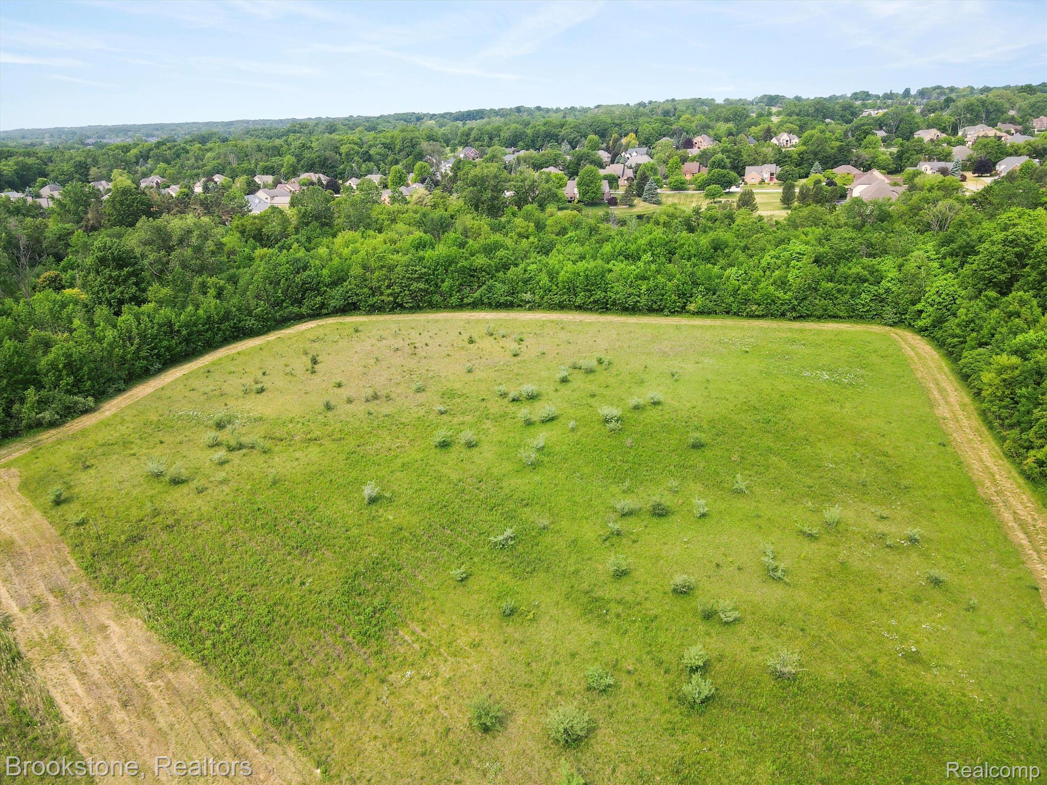 29 Mile Property Photo 10