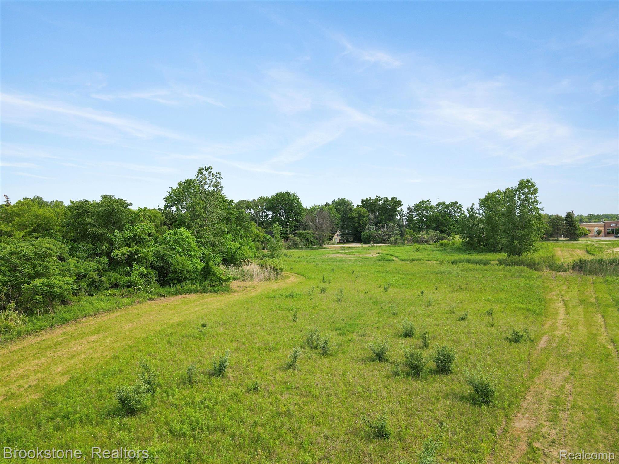 29 Mile Property Photo 15