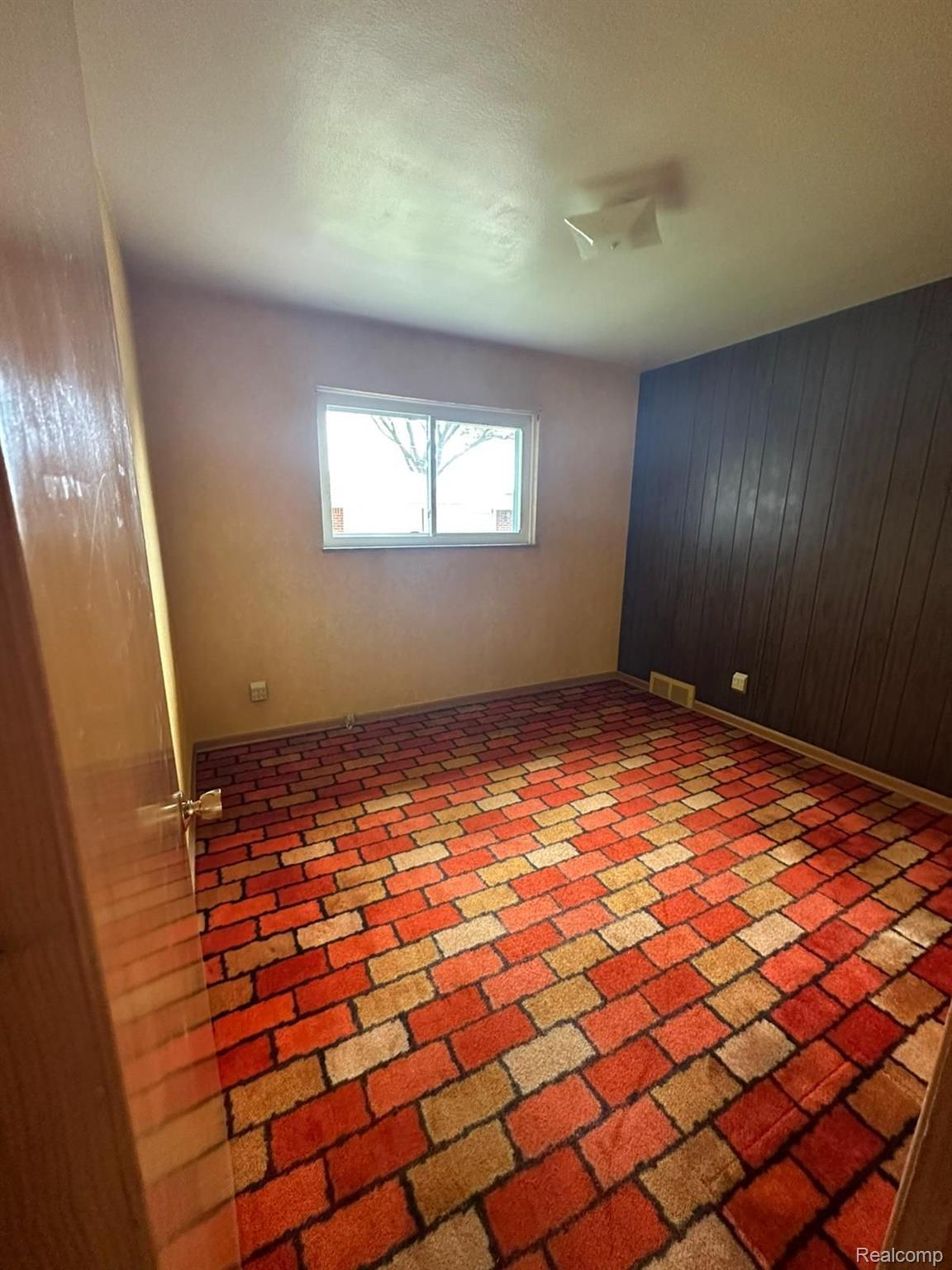 28876 Palm Beach Dr Property Photo 6