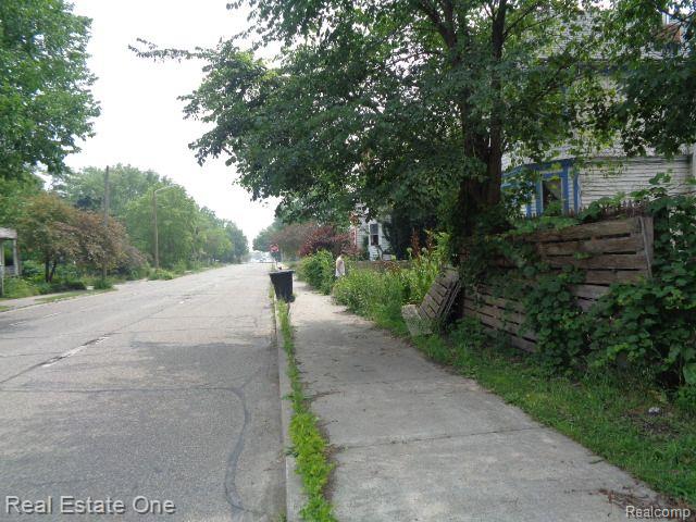 2927 Rosa Parks Blvd Property Photo 16