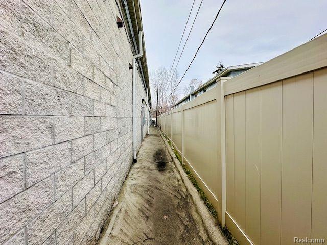 33950 Van Born Rd Property Photo 18