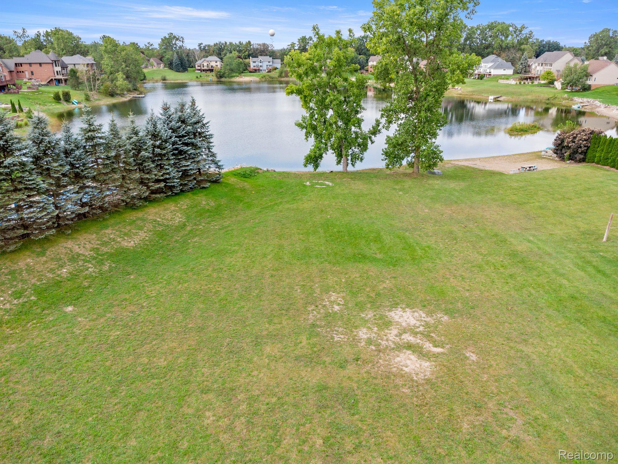 4544 Coastal Pkwy Property Photo 3