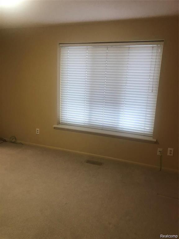 6912 Pebblecreek Woods Dr Property Photo 13