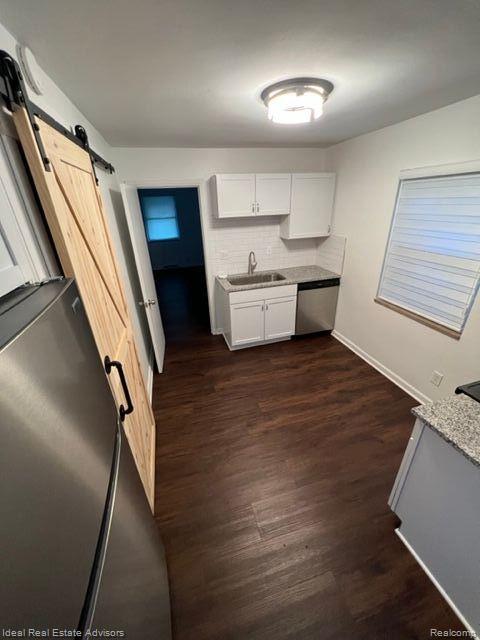 1629 W 9 Mile Property Photo 6
