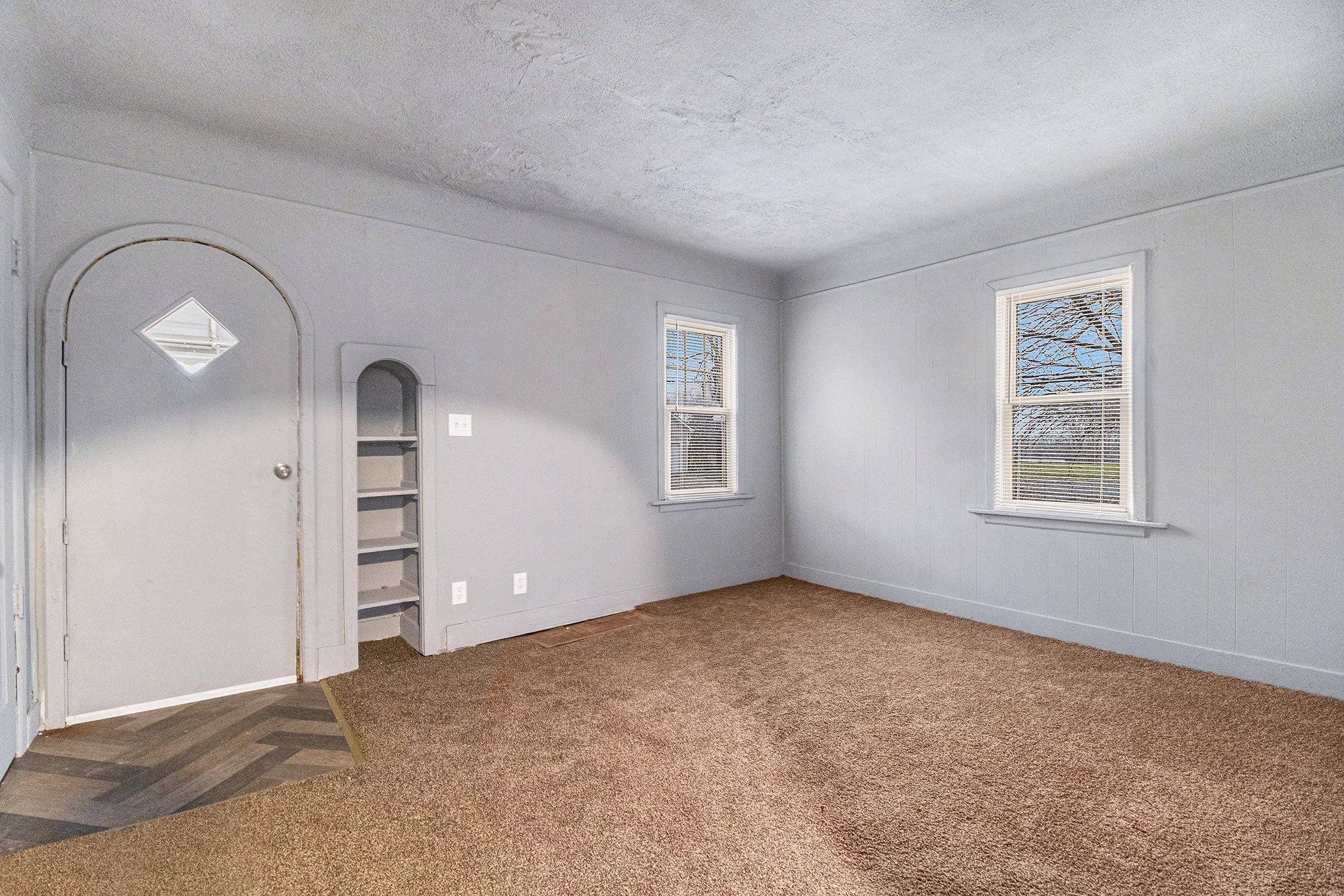 312 Fisher Ave Property Photo 3