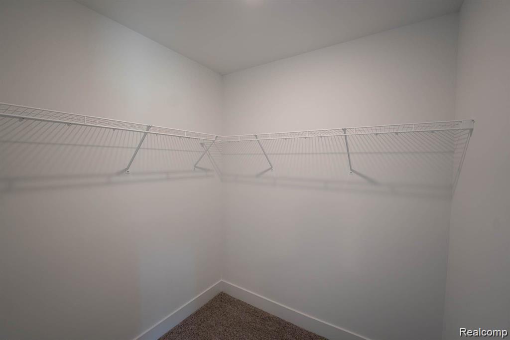02 Textile Property Photo 26