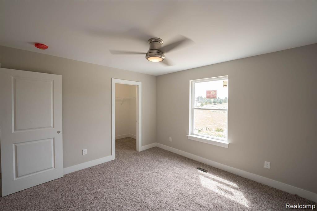 02 Textile Property Photo 31