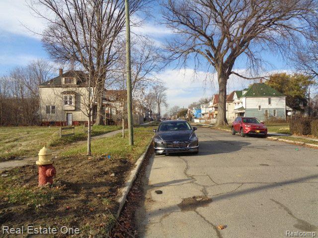 2401 Baldwin St Property Photo 11