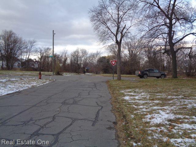 3066 Beals St Property Photo 11