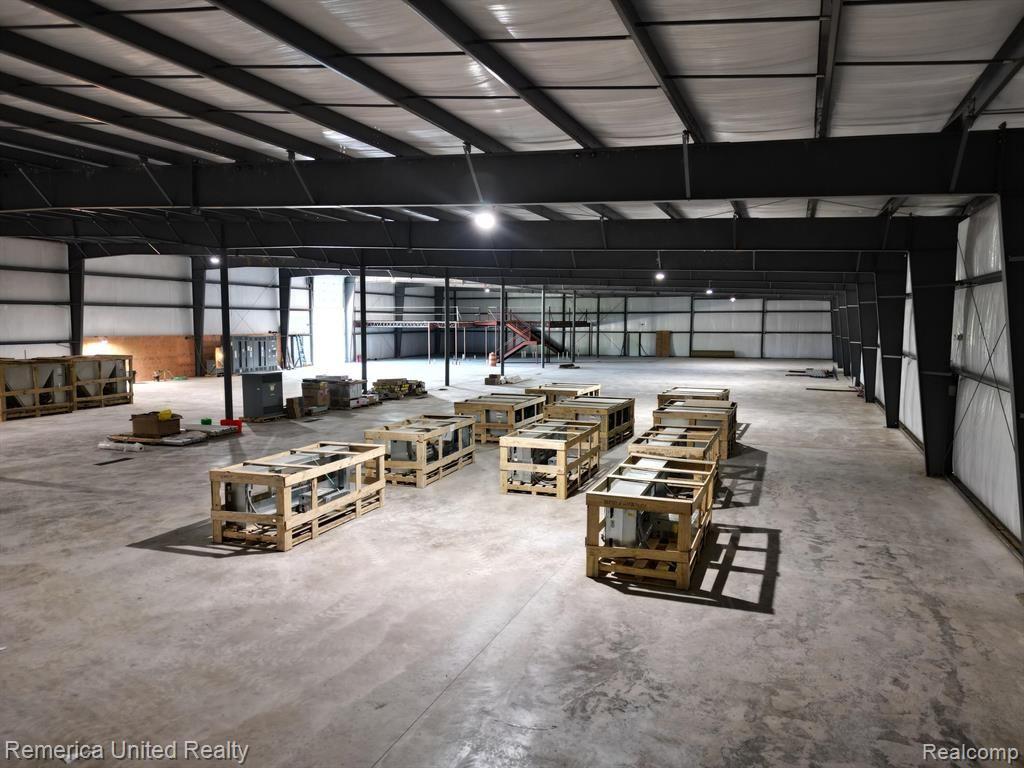 420 Industrial Park Rd Property Photo 6