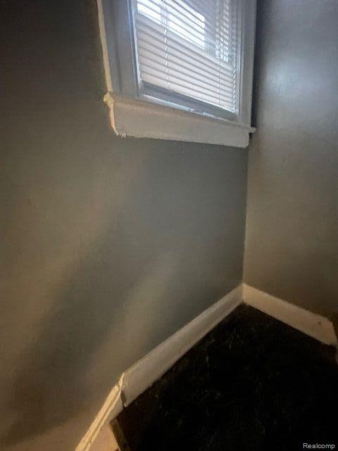 15893 Lauder St Property Photo 3