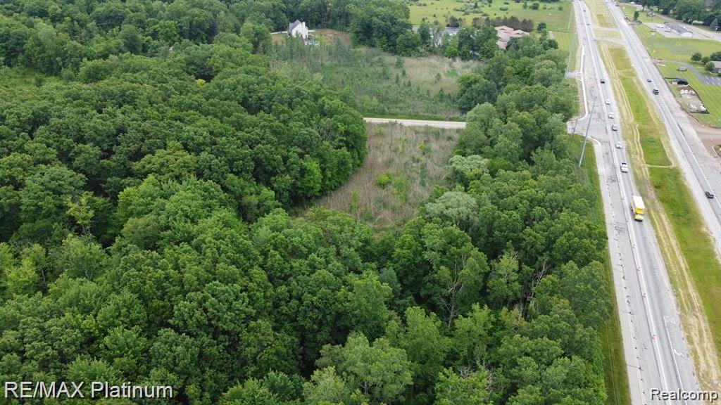 12071 Highland Road Property Photo 1