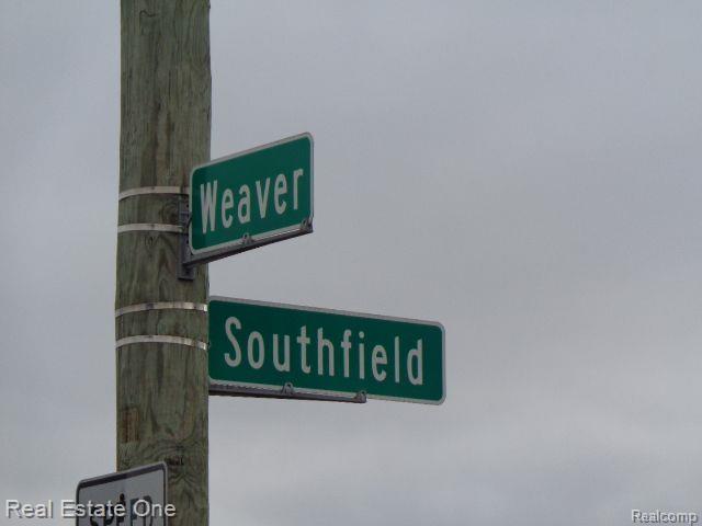 18110 Weaver St Property Photo 8