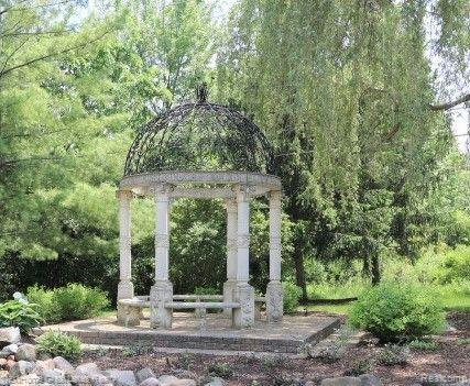 13 Grovemont Crt Property Photo 2