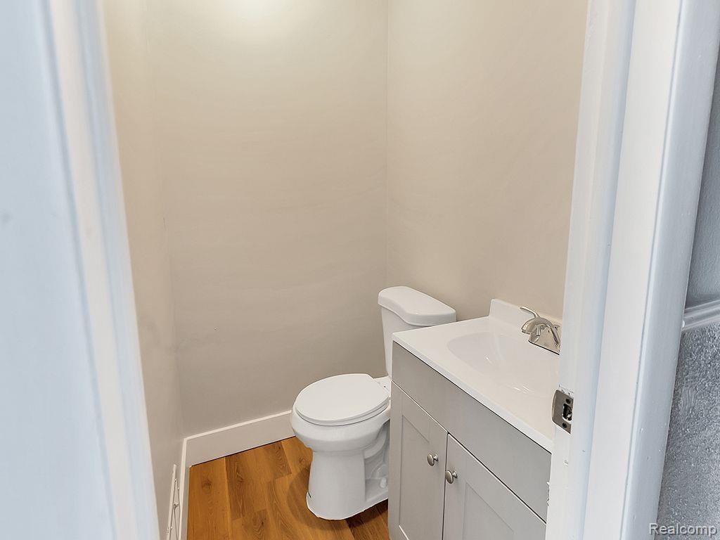 1678 S Merriman Rd Property Photo 12