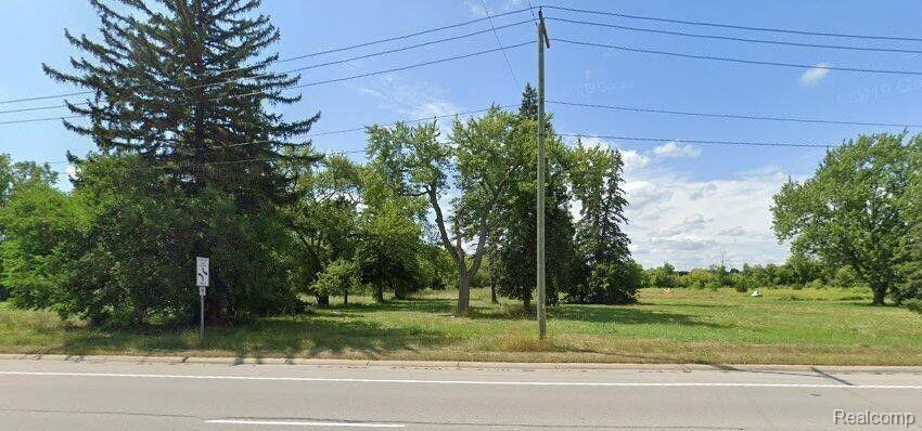 6422 Westside Saginaw Rd Property Photo 1