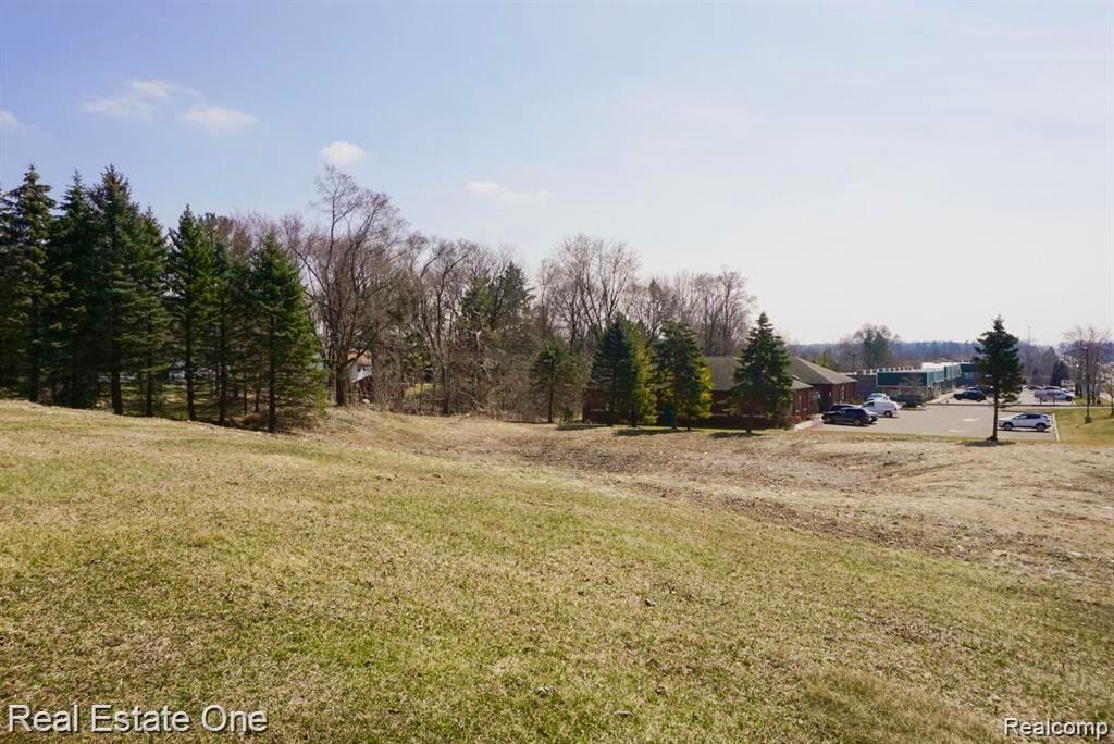 0 S Lapeer Rd Property Photo 17
